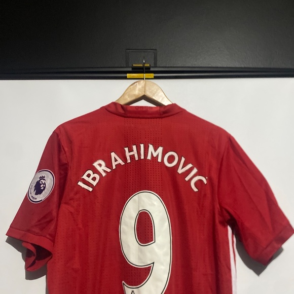 Adidas L Manchester United 2016-17 Ibrahimovic 9 Jersey As Is - Picture 10 of 12